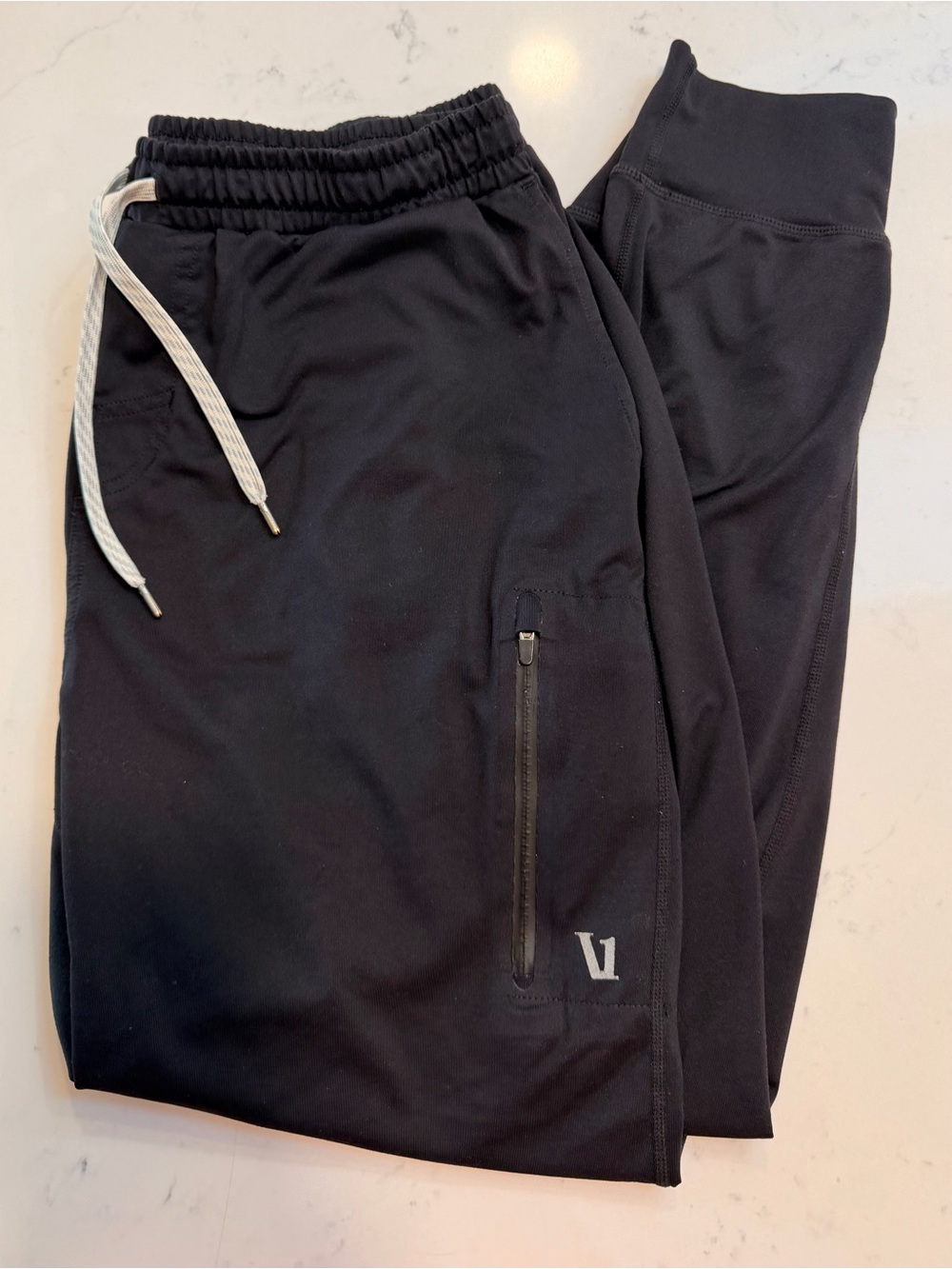 Men's black Vuori Sunday Performance Joggers size large - Picture 4 of 6